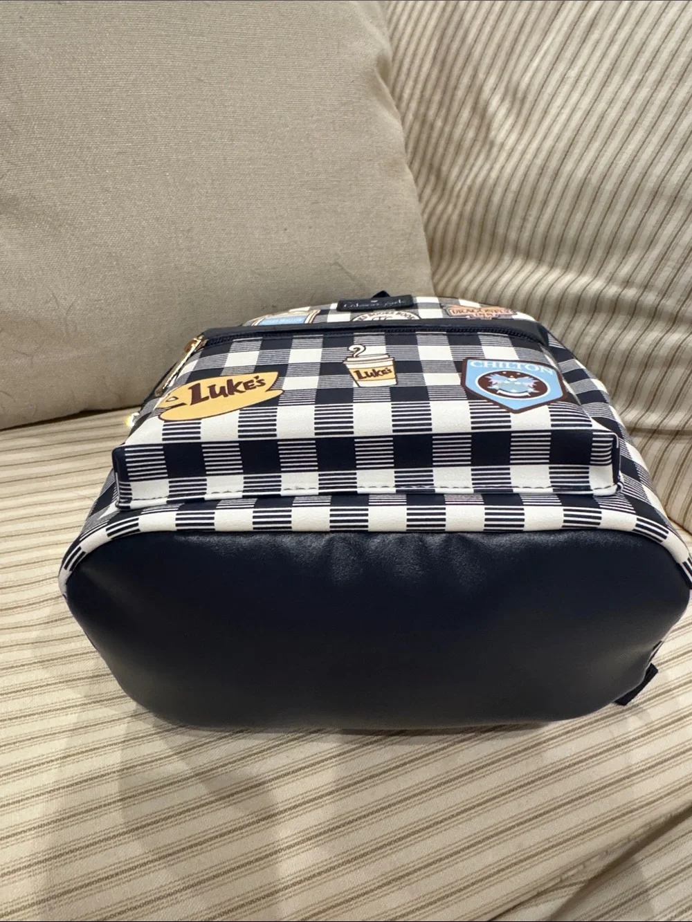 Gilmore Girls Bioworld mini patch print backpack NWT